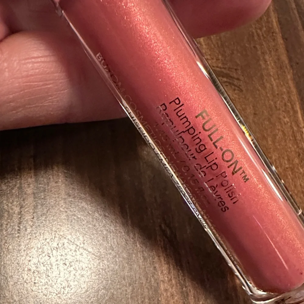 Buxom Full-On Lip Polish - Color Christina - Picture 5 of 6